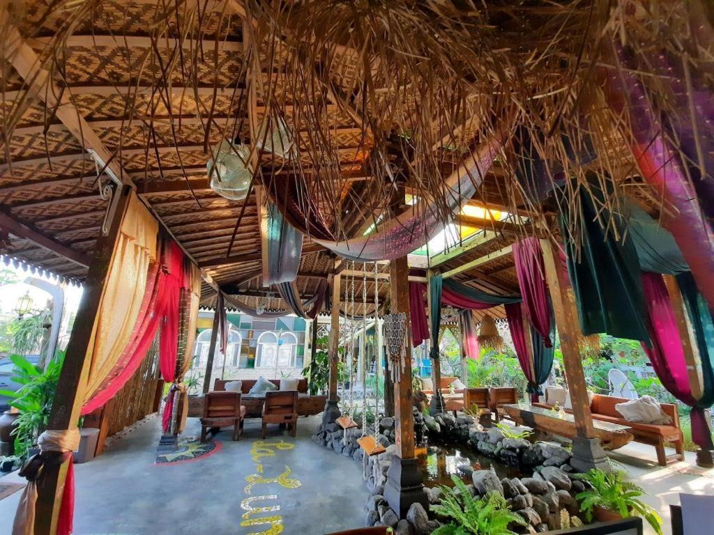 La Luna Yogyakarta Resor 3*